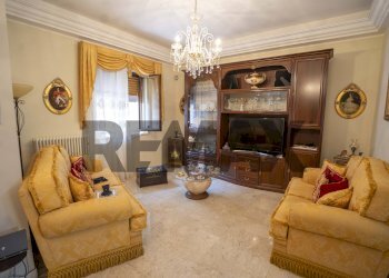 Soggiorno - Semi-detached house Via Domenico Grasso
5, Aci Castello - photo 2