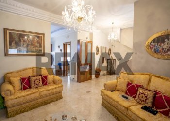 Soggiorno - Semi-detached house Via Domenico Grasso
5, Aci Castello - photo 3