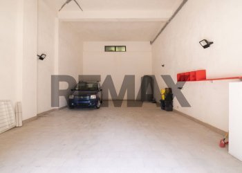 Parcheggio - Appartamento Via Taro
 
15, Acireale - foto 24
