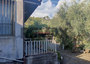 Terrazza - Villa Via Antico Palmento
 
20, Ragalna - foto 2