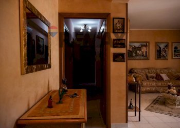 Soggiorno - Quadrilocale Via Delle Orchidee
 
13, Melilli - foto 7