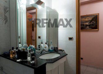 Bagno - Quadrilocale Via Delle Orchidee
 
13, Melilli - foto 18