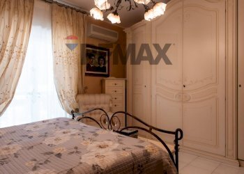 Camera / camera da letto - Quadrilocale Via Delle Orchidee
 
13, Melilli - foto 23