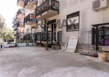 Edificio all\'aperto - Quadrilocale Via Delle Orchidee
 
13, Melilli - foto 30
