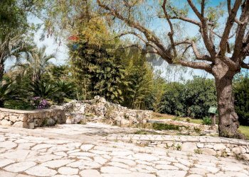 Giardino - Villa Contrada Trigona
 
snc, Solarino - foto 18