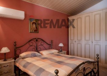 Camera / camera da letto - Villa Contrada Trigona
 
snc, Solarino - foto 34