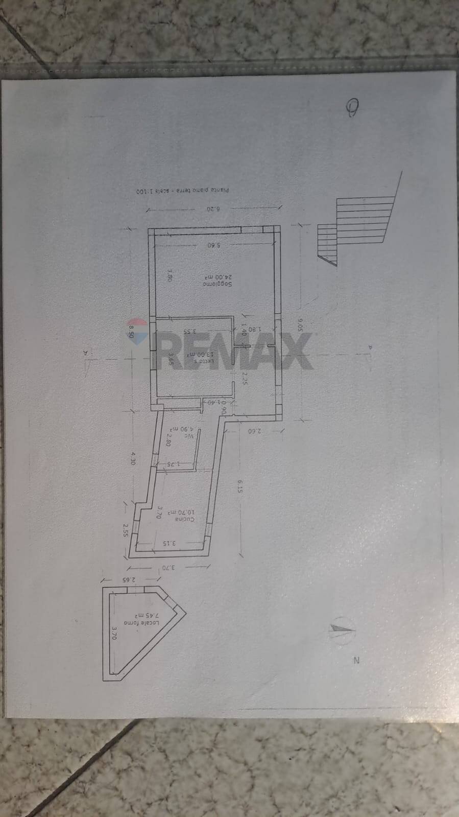 Pianta 2D - Villa Via dei Gelsomini
 
11, Pedara - planimetria 1