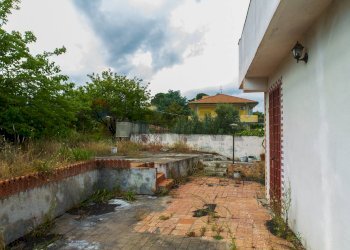 Giardino - Villa Via dei Gelsomini
 
11, Pedara - foto 5