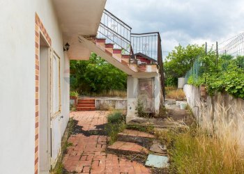 Giardino - Villa Via dei Gelsomini
 
11, Pedara - foto 6