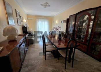 Sala da pranzo - Appartamento Via Enrico Fermi
 
28, Giarre - foto 6