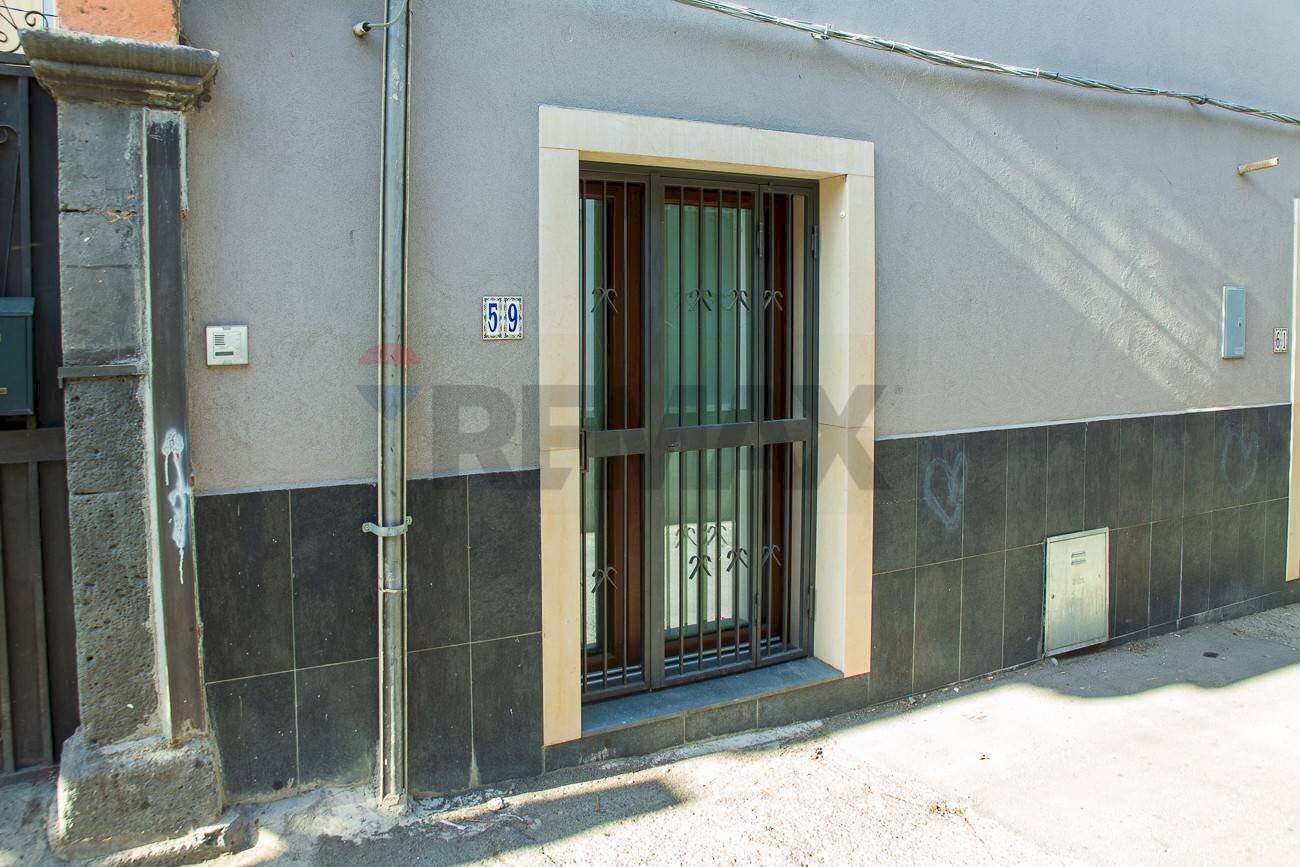 Edificio all\'aperto - Bilocale Via San Damiano
 
59, Catania - foto 1