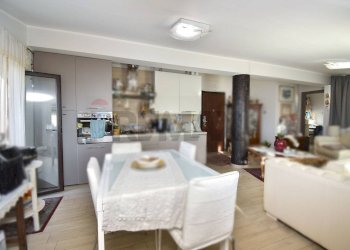Sala da pranzo - Attic Via Savona
 
50, Biancavilla - photo 22