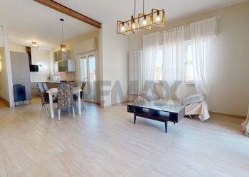 Sala da pranzo - Appartamento Via Papa Leone XIII
 
19, Camaiore - foto 1
