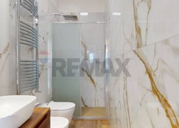 Bagno - Appartamento Via Papa Leone XIII
 
19, Camaiore - foto 16
