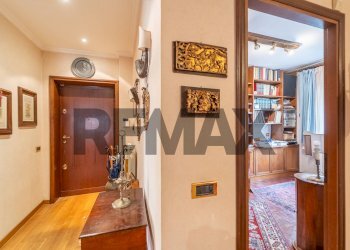Hall / corridoio - Appartamento Via Giovanni Devich
72, Roma - foto 16
