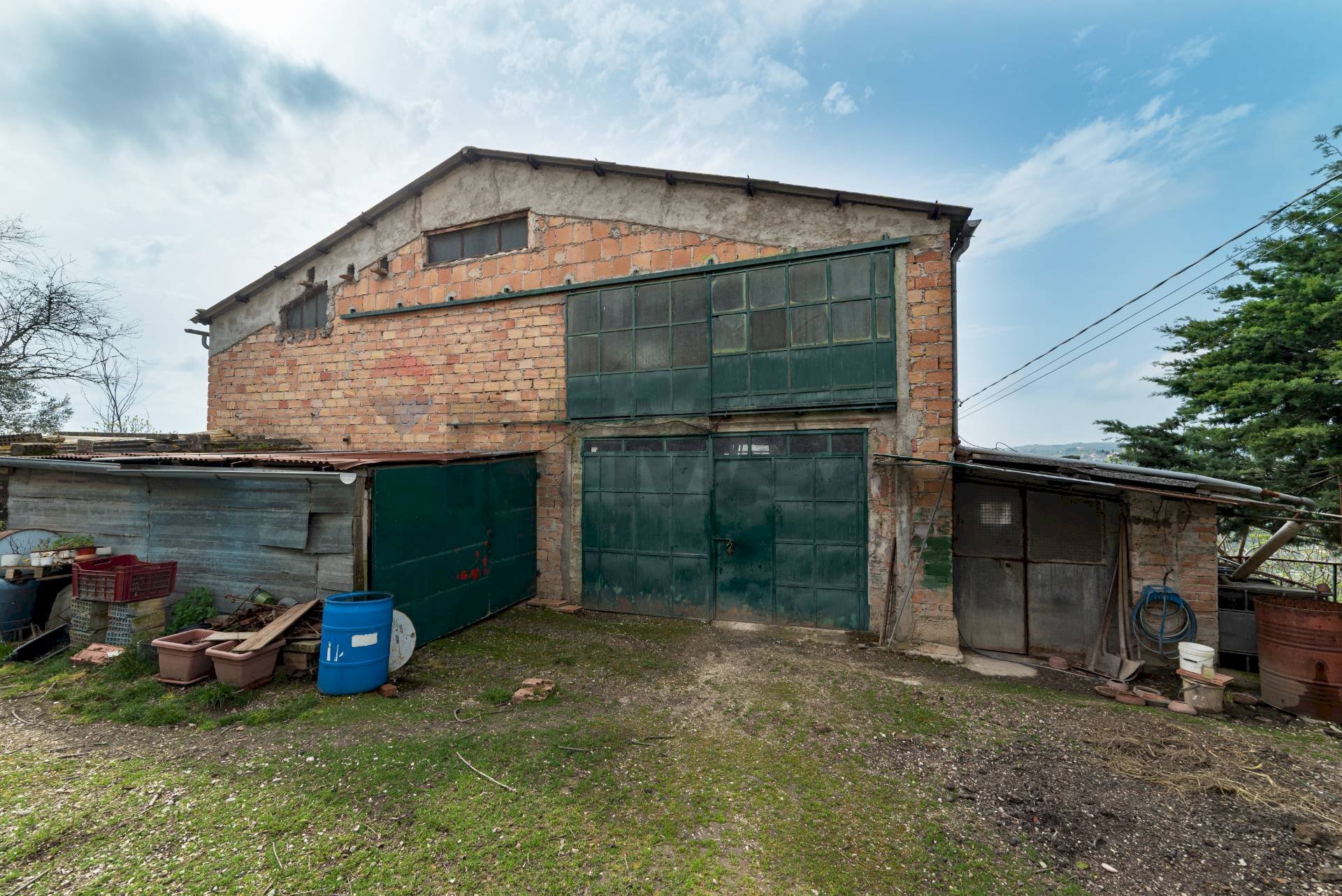 Casa all\'aperto - Terreno agricolo Via Piana
19, Cupramontana - foto 2