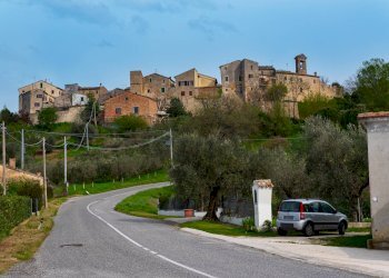 Edificio all\'aperto - Terreno agricolo Via Piana
 
19, Cupramontana - foto 6