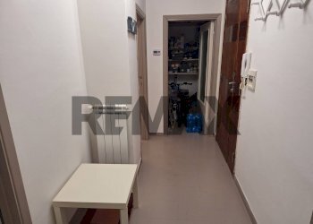 Hall / corridoio - Trilocale Via Dalmazio Birago
 
60, Perugia - foto 8