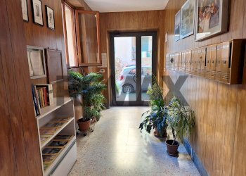 Ricezione / Lobby - Trilocale Via Dalmazio Birago
 
60, Perugia - foto 24