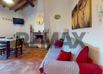 Sala da pranzo - Bilocale Borgo Jacopone
 
18, Collazzone - foto 1