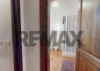 Hall / corridoio - Bilocale Borgo Jacopone
 
18, Collazzone - foto 4