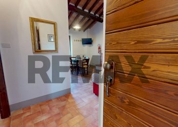 Hall / corridoio - Bilocale Borgo Jacopone
 
18, Collazzone - foto 5