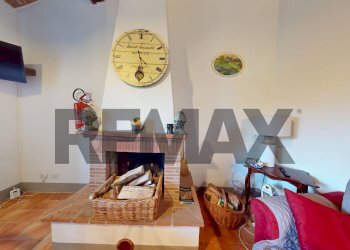 Soggiorno - Bilocale Borgo Jacopone
 
18, Collazzone - foto 11