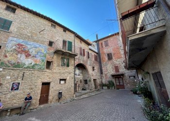 Edificio all\'aperto - Appartamento Via Interna
 
40, Perugia - foto 1