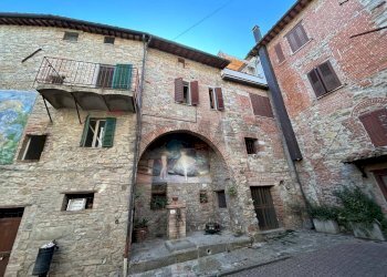 Edificio all\'aperto - Appartamento Via Interna
 
40, Perugia - foto 3