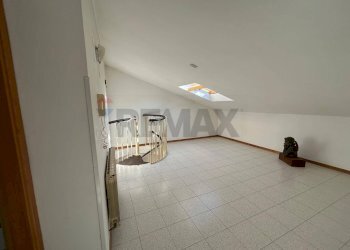 Stanza vuota - Appartamento Via Interna
 
40, Perugia - foto 19