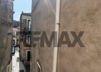 Edificio all\'aperto - Casa semi indipendente via santandrea
 
snc, Teggiano - foto 19