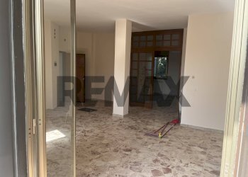 Stanza vuota - Appartamento via san gregorio
 
3, Sant'Agata Li Battiati - foto 9