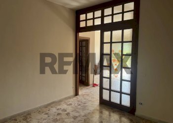 Stanza vuota - Appartamento via san gregorio
 
3, Sant'Agata Li Battiati - foto 23