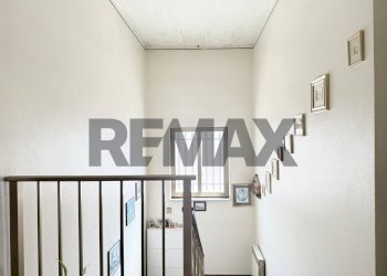Scale - Villa a Schiera Via G.Tomasi di Lampedusa
 
11, Riposto - foto 14