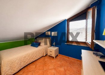 Camera / camera da letto - Villa a Schiera Via San Francesco D'assisi
 
4, Riposto - foto 11