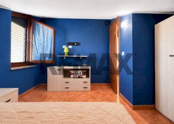 Camera / camera da letto - Villa a Schiera Via San Francesco D'assisi
 
4, Riposto - foto 29