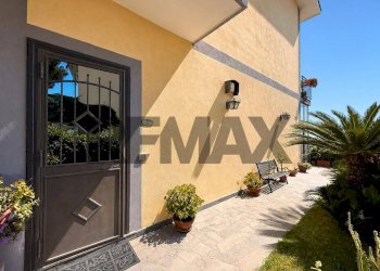 Terrazza - Villa a Schiera Via San Francesco D'assisi
 
4, Riposto - foto 31