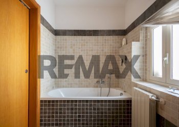Bagno - Appartamento via Milano
 
60, Catania - foto 21