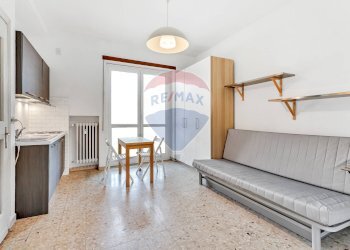 Sala da pranzo - Monolocale Via Temistocle Calzecchi
2, Milano - foto 1