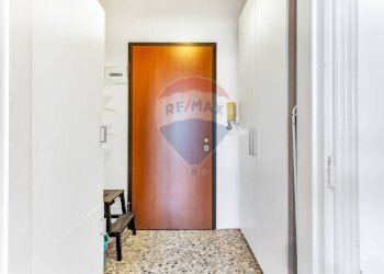 Hall / corridoio - Monolocale Via Temistocle Calzecchi
2, Milano - foto 7