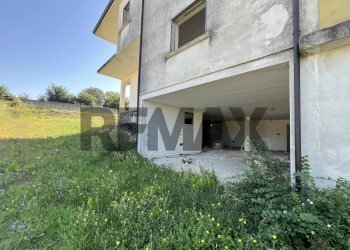 Casa all\'aperto - Villa Via Olivella
 
2, Alvignano - foto 16