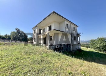 Casa all\'aperto - Villa Via Olivella
 
2, Alvignano - foto 21