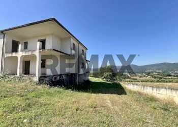 Casa all\'aperto - Villa Via Olivella
 
2, Alvignano - foto 22