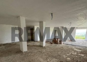 Stanza vuota - Villa Via Olivella
 
2, Alvignano - foto 26