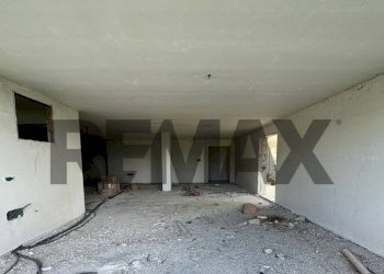 Stanza vuota - Villa Via Olivella
 
2, Alvignano - foto 27
