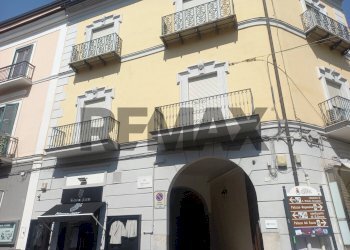 Edificio all\'aperto - Quadrilocale Via Vincenzo Orazio Crispo
 
27, Caserta - foto 50