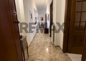 Hall / corridoio - Quadrilocale Via Rusca
 
37, Savona - foto 4