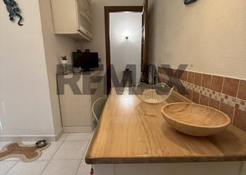 Sala da pranzo - Quadrilocale Via Rusca
 
37, Savona - foto 12