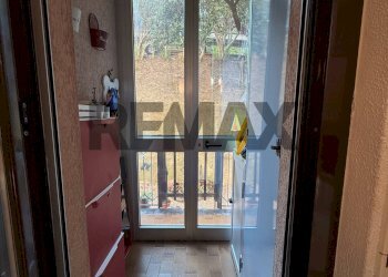 Ricezione / Lobby - Quadrilocale Via Rusca
 
37, Savona - foto 15