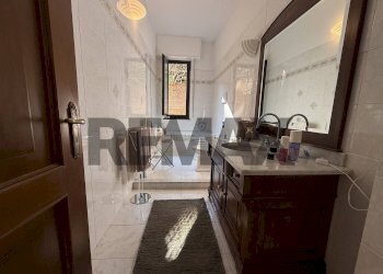 Bagno - Quadrilocale Via Rusca
 
37, Savona - foto 28